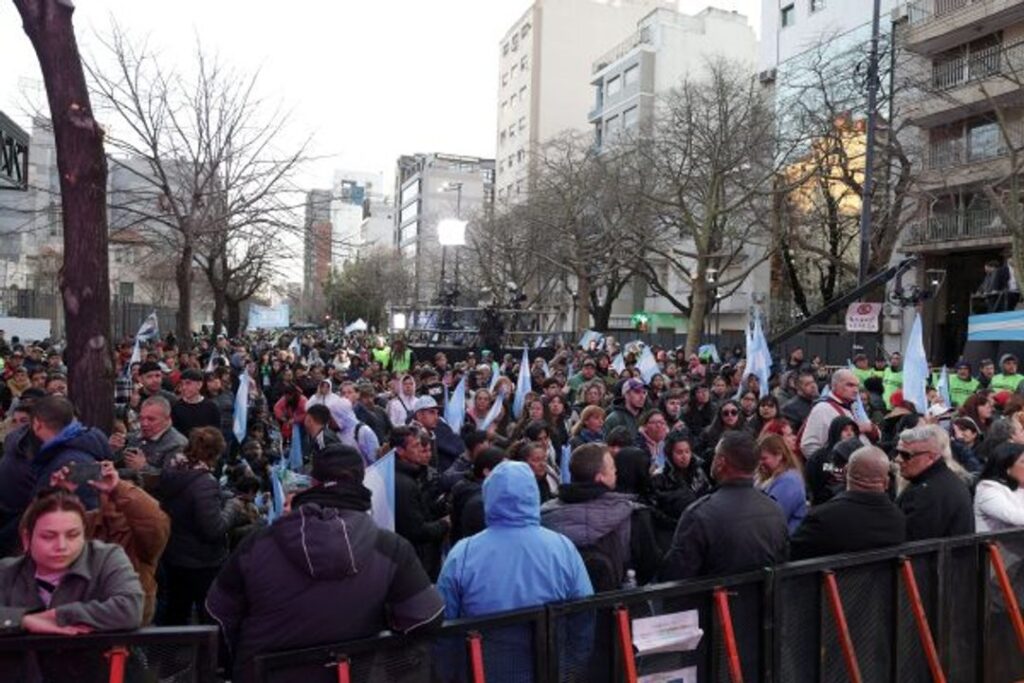 Internas On Line: la sociedad frente al ruido del poder