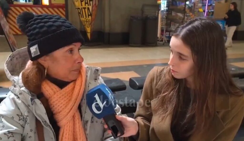 La fórmula de los libertarios para llegar a fin de mes: “Tomá mate cocido y pan, y pagá la tarjeta"