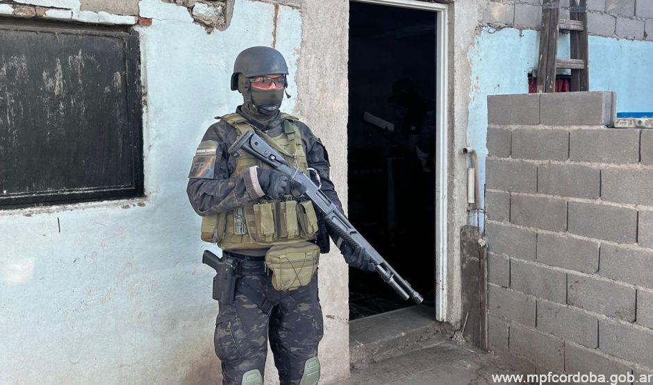 CÓRDOBA: BÚNKER NARCO, PERSECUCIÓN, PEDIDO DE CAPTURA Y SECUESTRO DE DROGAS EN BARRIO COSTA CANAL. CUATRO DETENIDOS