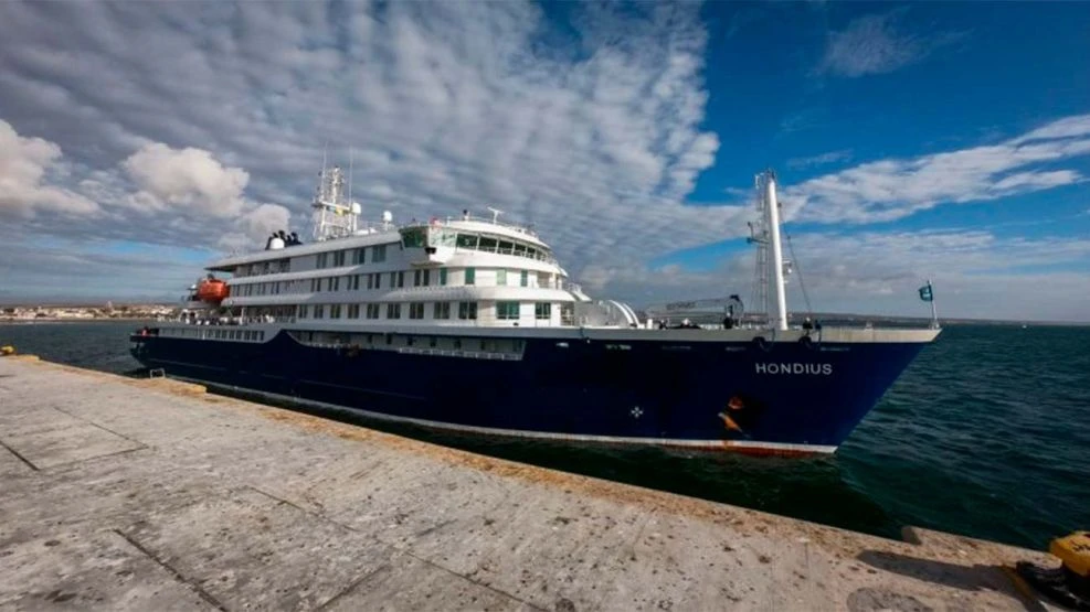 Hantavirus en un crucero que partió de Ushuaia: qué se sabe de los tres muertos y los graves casos en altamar