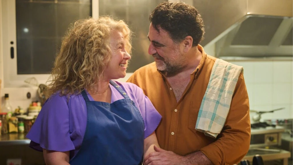 Dura casi dos horas, está en Netflix y es la comedia dramática que demuestra que nunca es tarde para cambiar
