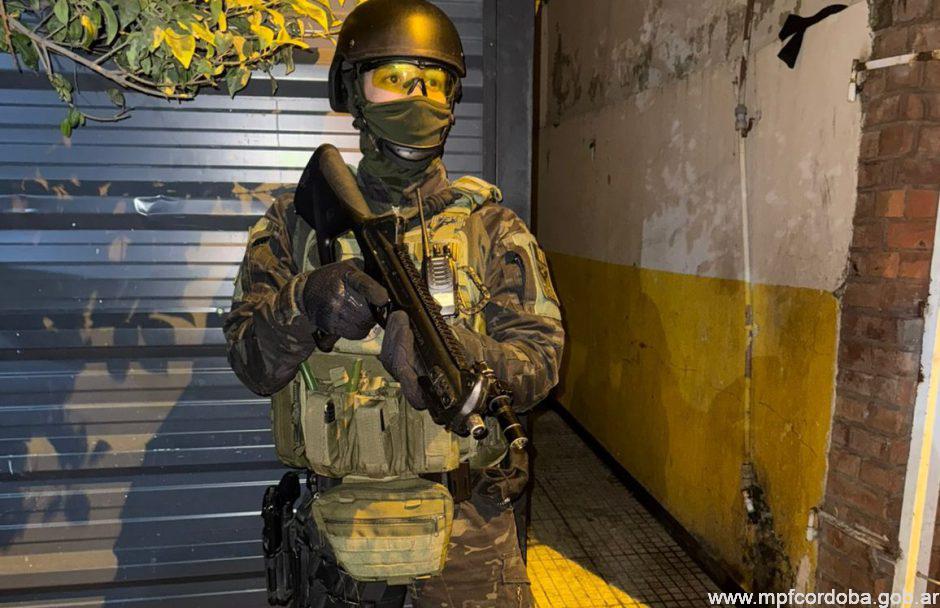CÓRDOBA: FPA DETUVO A DOS MUJERES POR VENTA DE DROGAS EN BARRIO VILLA PÁEZ