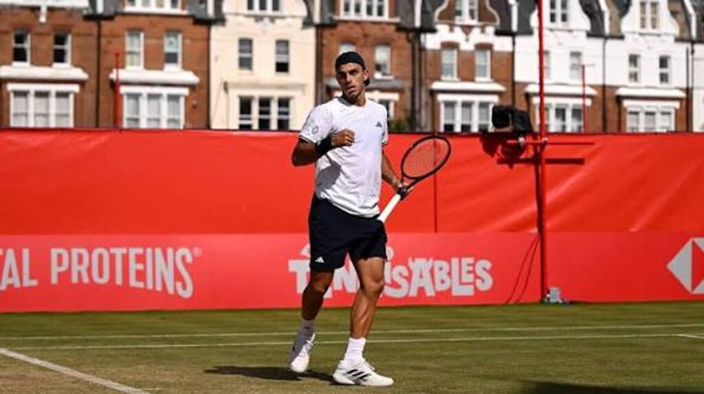 Cerúndolo le ganó a Fery y se metió en las semis del ATP 500 de Queen´s