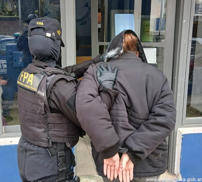 FPA DETUVO A DOS MUJERES POR COMERCIALIZAR COCAÍNA EN SANTA MARÍA DE PUNILLA