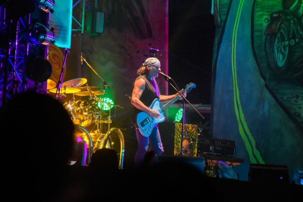 La Renga subió a "Javier Milei“ al escenario y sorprendió a todos en Luján