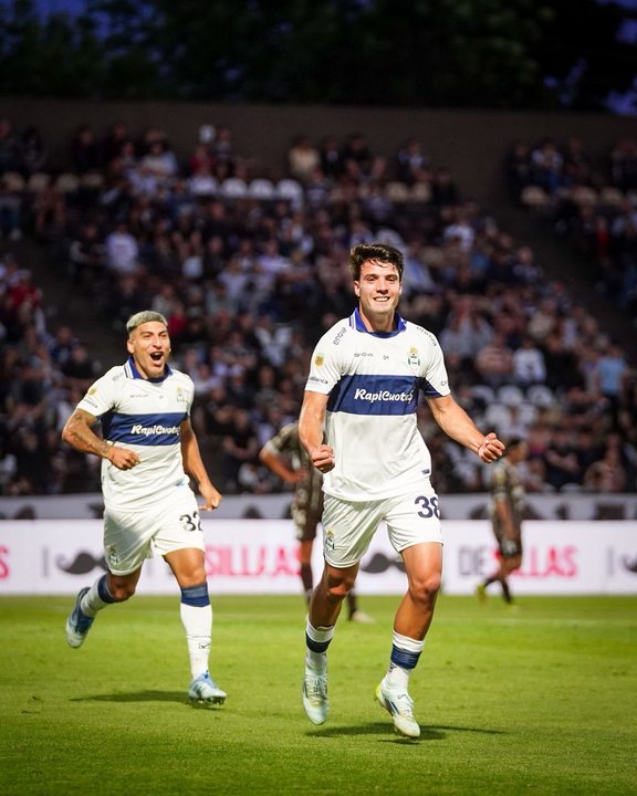 Gimnasia le ganó a Platense por 3 a 0 y se metió en zona de playoffs