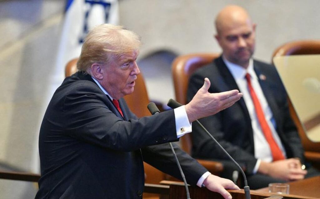 Trump, con su credibilidad devaluada, elogió a Bin Salman