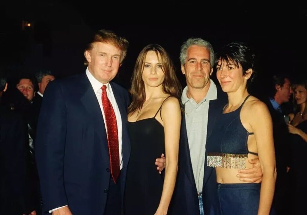 Trump firmó el proyecto de ley para divulgar los archivos de Epstein