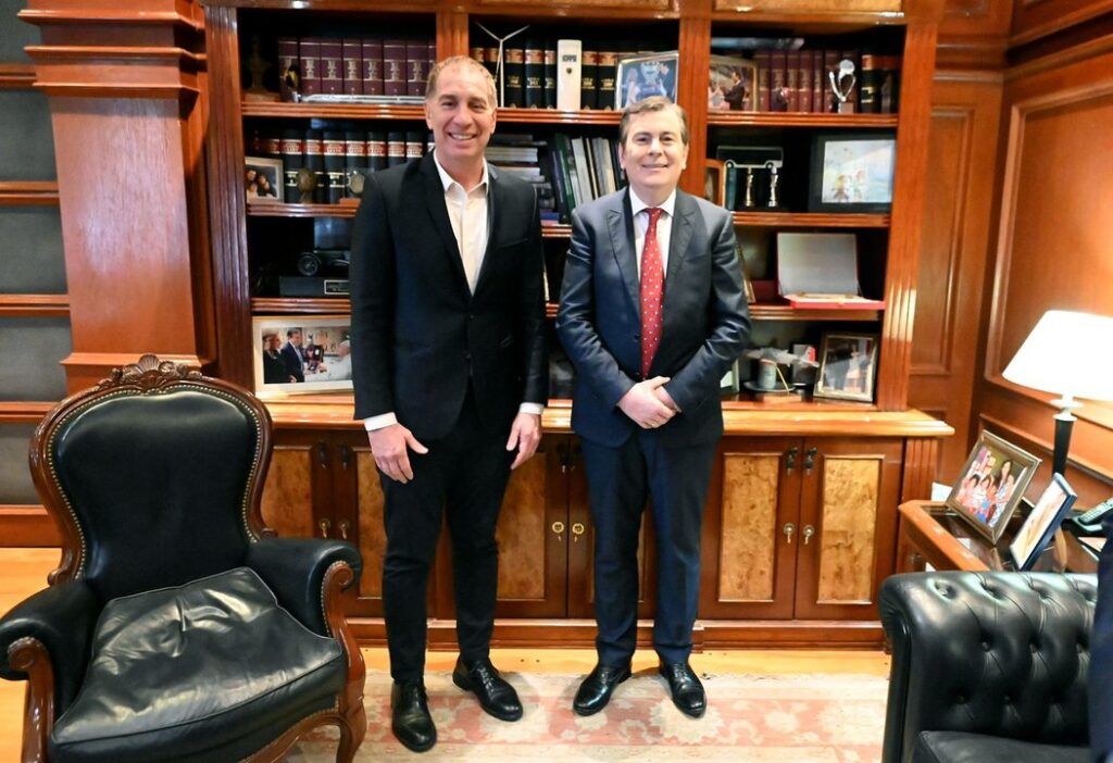 Santilli se reunió con Zamora, quien se mostró abierto al Presupuesto y las reformas
