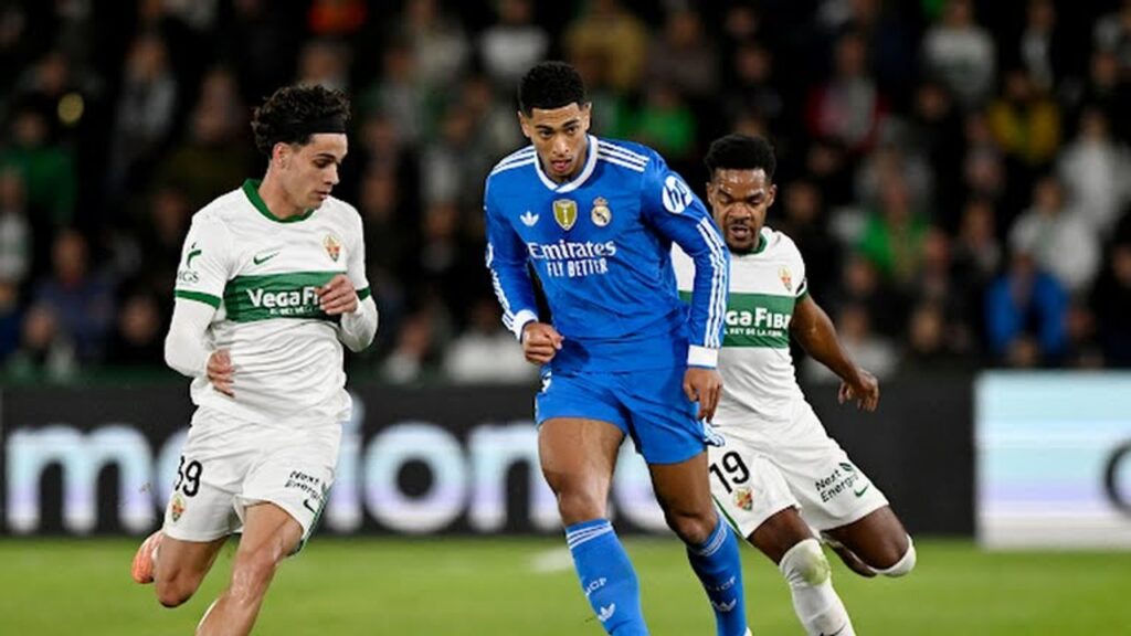 Real Madrid salvó un empate ante Elche y Atlético ganó para meterse en zona alta de La Liga