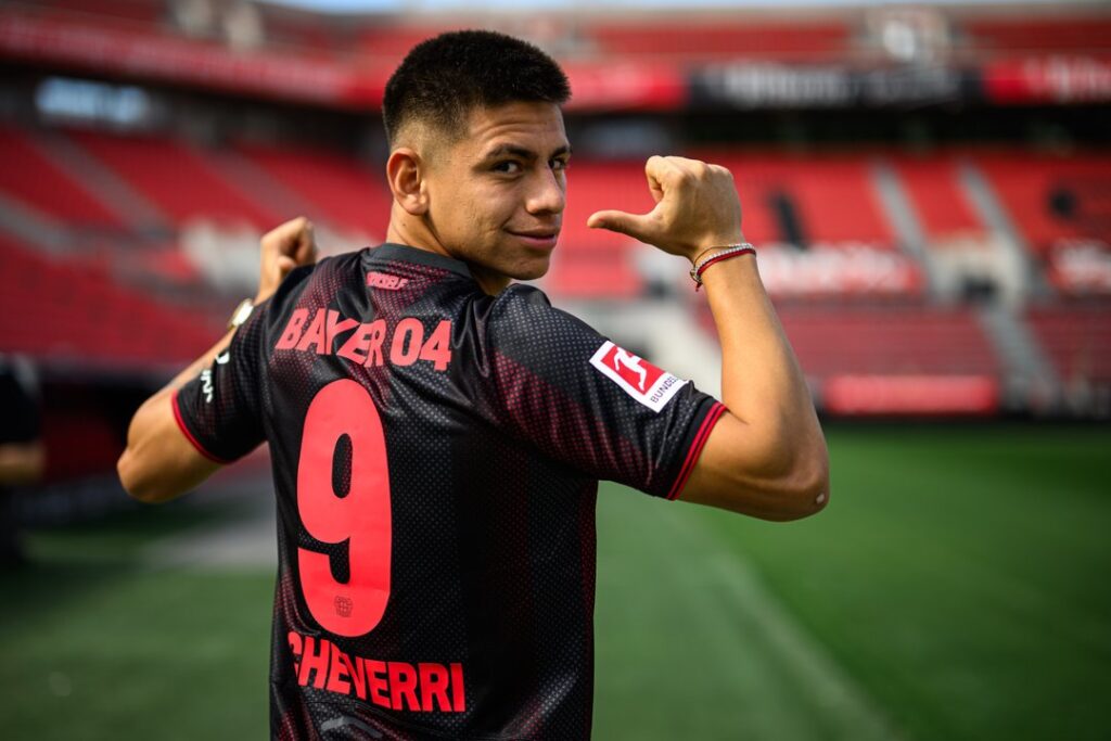 Guardiola cargó contra el representante de Echeverri: “lo sabe mejor que nadie”