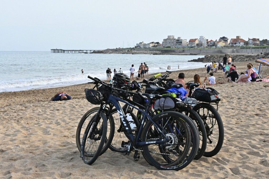 Vuelta al trabajo tras un finde largo exitoso: ¿Cuánto falta para el próximo?