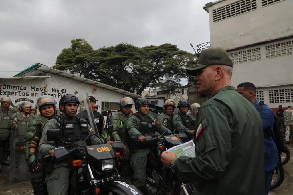 EEUU intensifica presión: aviones sobre Venezuela tras designación terrorista