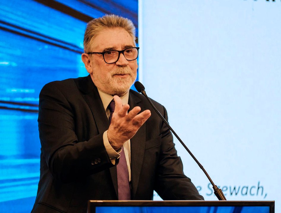 Szewach: “Es mejor que el dólar esté cerca del techo de la banda"