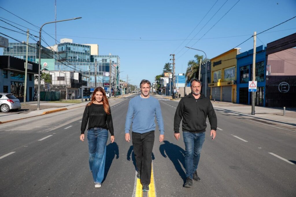 Pilar combina inteligencia artificial y aumenta salarios para reforzar la gestión