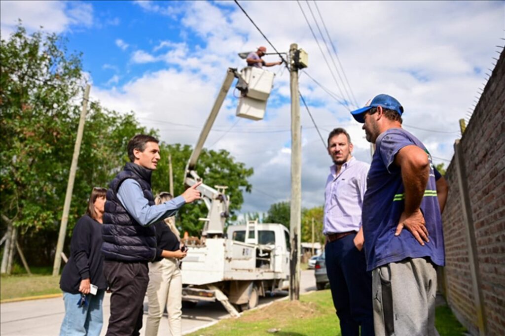 San Vicente refuerza la iluminación y la seguridad en Domselaar