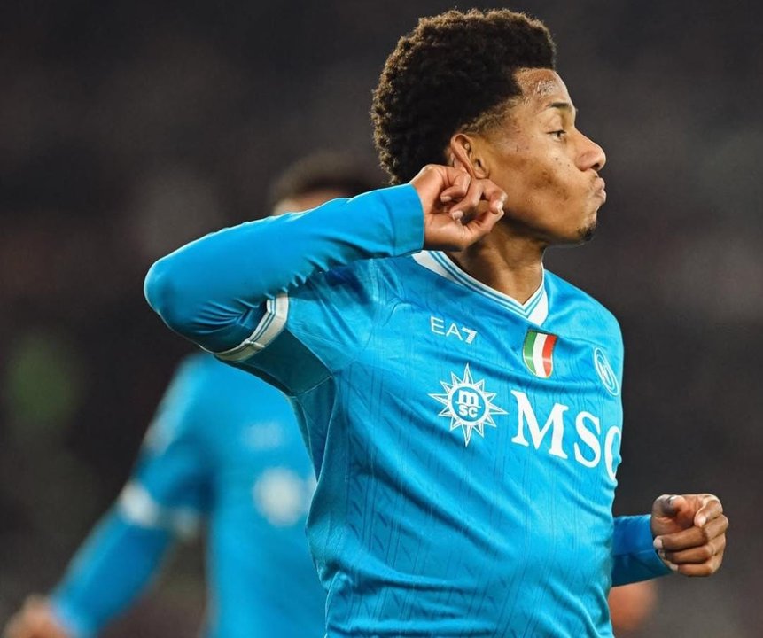 Serie A: Napoli superó a Roma y se afirmó como escolta