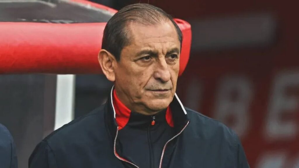 Inter de Porto Alegre oficializó la salida de Ramón Díaz tras un breve ciclo en el club