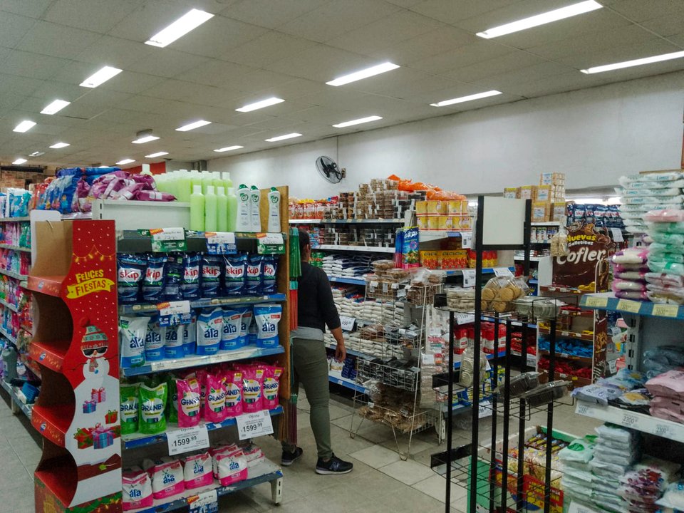 Inflación: consultoras prevén que el número de octubre aumentó y se ubicaría entre 2,1% y 2,8%