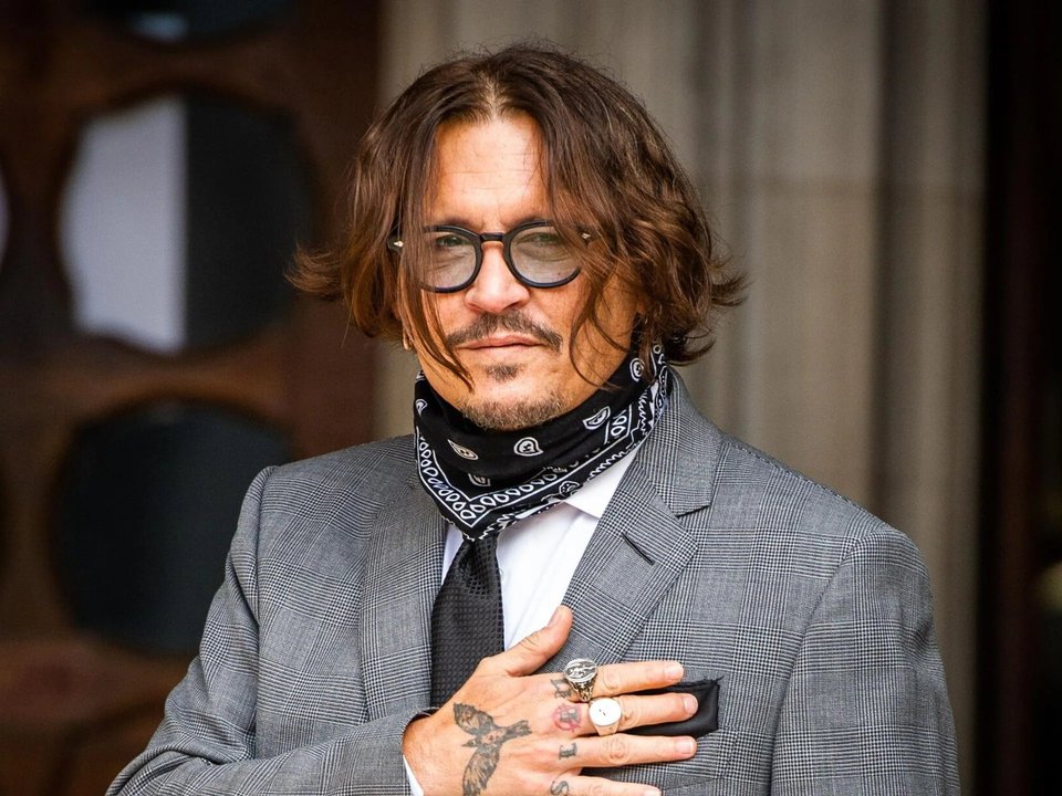 "Jorge lo deja”: Vero Lozano sorprendió y confesó que Johnny Depp dormirá en el cuarto de ella