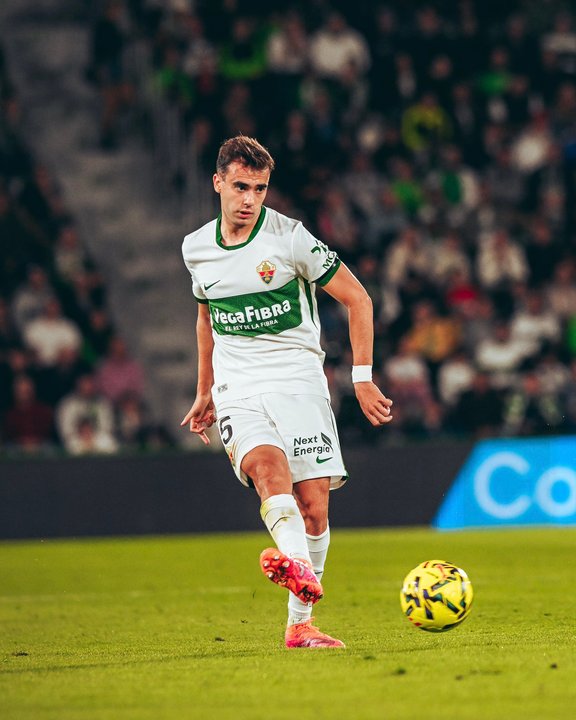 Elche dejó escapar la victoria ante Real Sociedad sobre el final en LaLiga