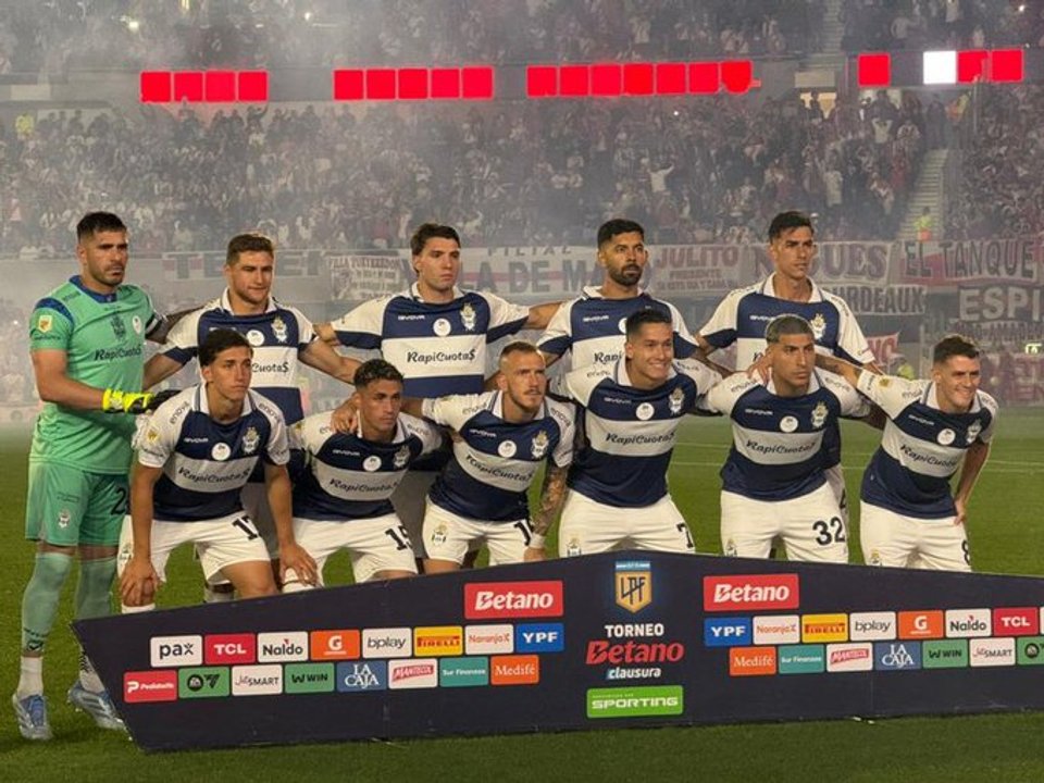 Crisis total en Gimnasia: el plantel profesional no entrenó a dos días del duelo con Vélez