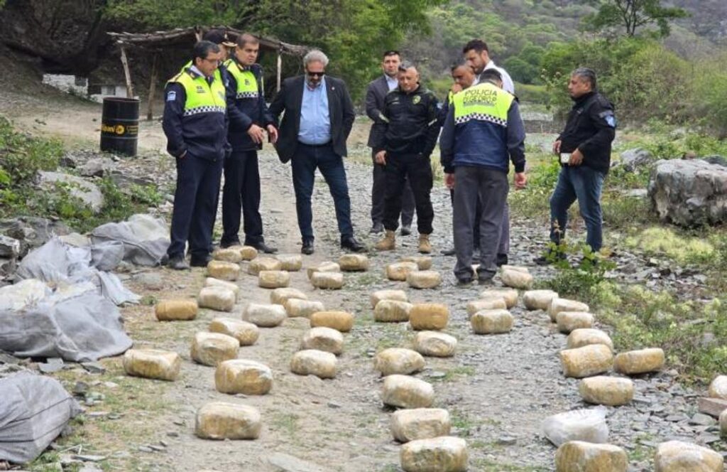 Golpe al narcotráfico: Secuestran más de 300 kilos de marihuana