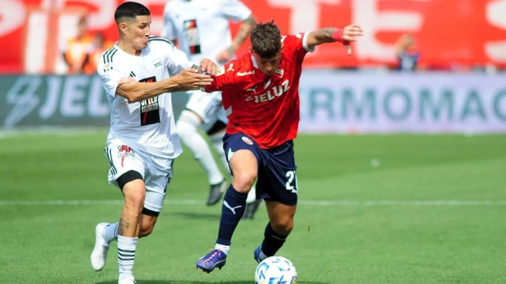 Independiente necesita ganar ante Riestra para meterse en puestos de copas
