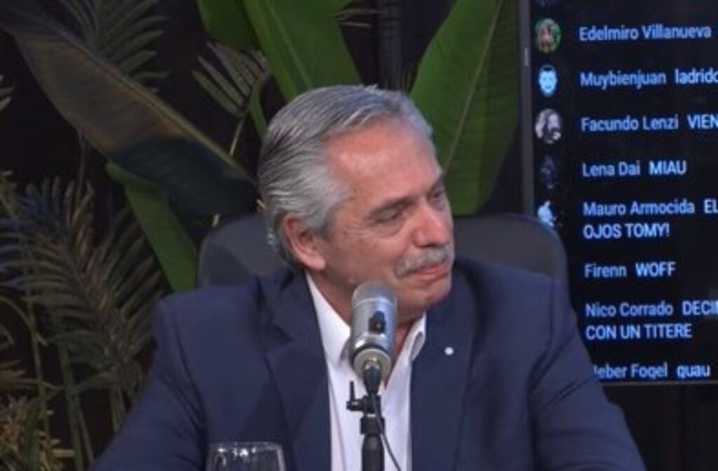 Reapareció Alberto Fernández: “Me costó un maltrato mediático que no merecía”