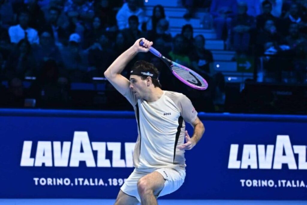 Taylor Frtiz venció a Lorenzo Musetti en el ATP Finals