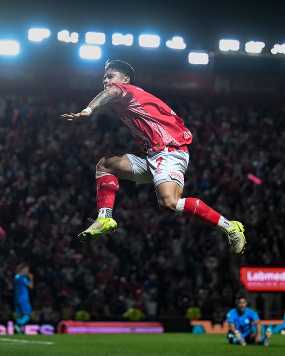 Argentinos Juniors venció a Belgrano y desplazó a River a puestos de Copa Sudamericana