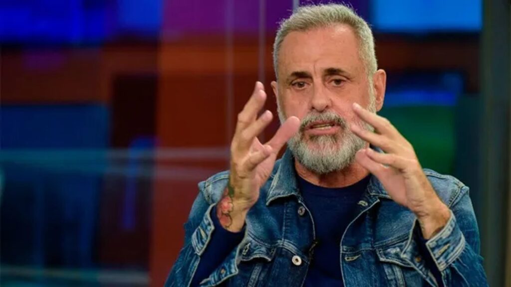 El polémico “reposteo” de Jorge Rial a una foto en bikini de su ex que encendió las redes