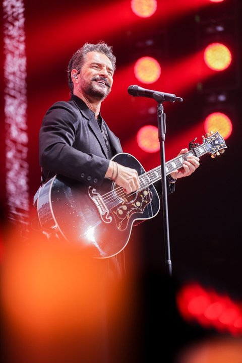 Ricardo Arjona, del romanticismo urbano al sonido minimalista de su nueva etapa