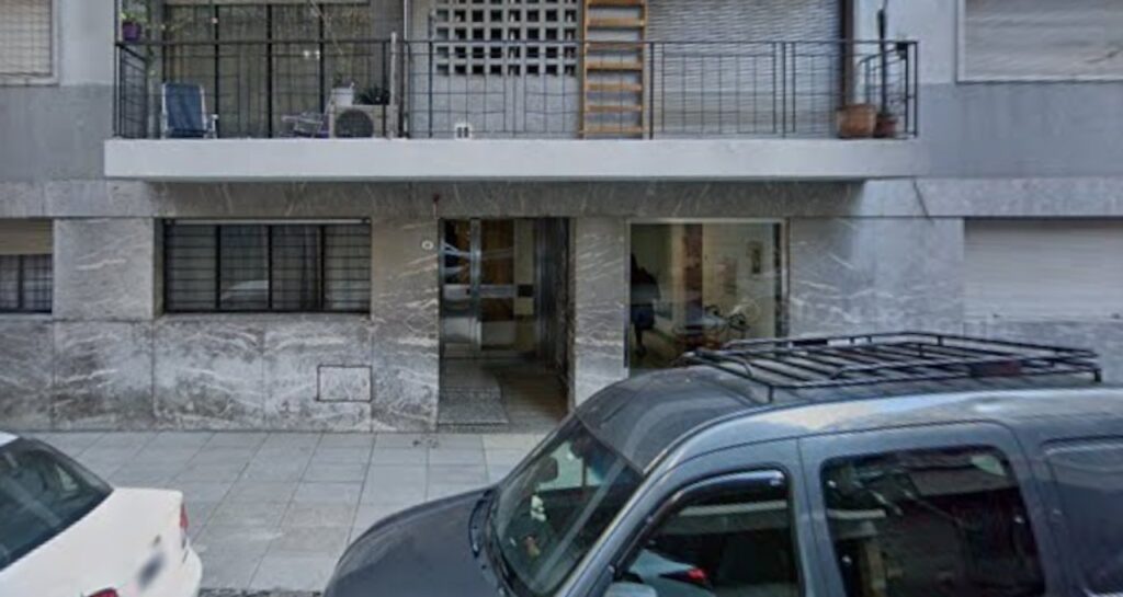 Una policía federal mató de dos disparos a su pareja que intentó agredirla en Caballito