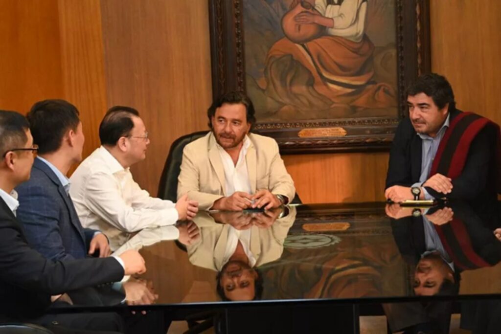 Ganfeng Lithium vuelve a la carga en el RIGI con dos proyectos tras el rechazo al anterior presentado