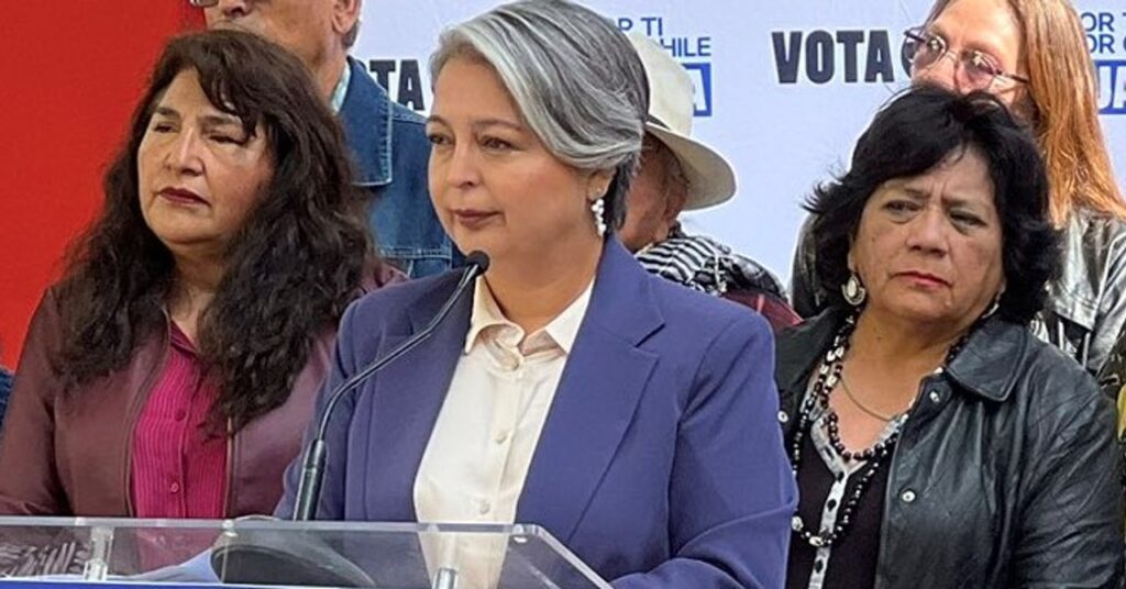 Chile: los candidatos principales cerraron sus campañas en Santiago