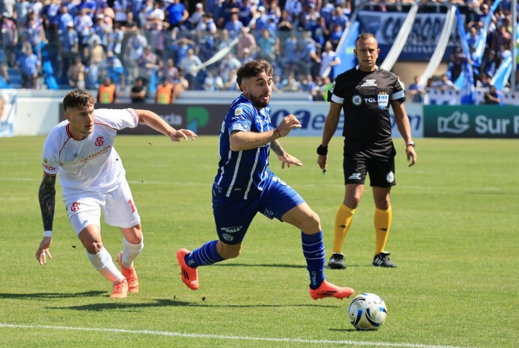 Cómo ver en vivo Godoy Cruz vs Deportivo Riestra: horario y formaciones