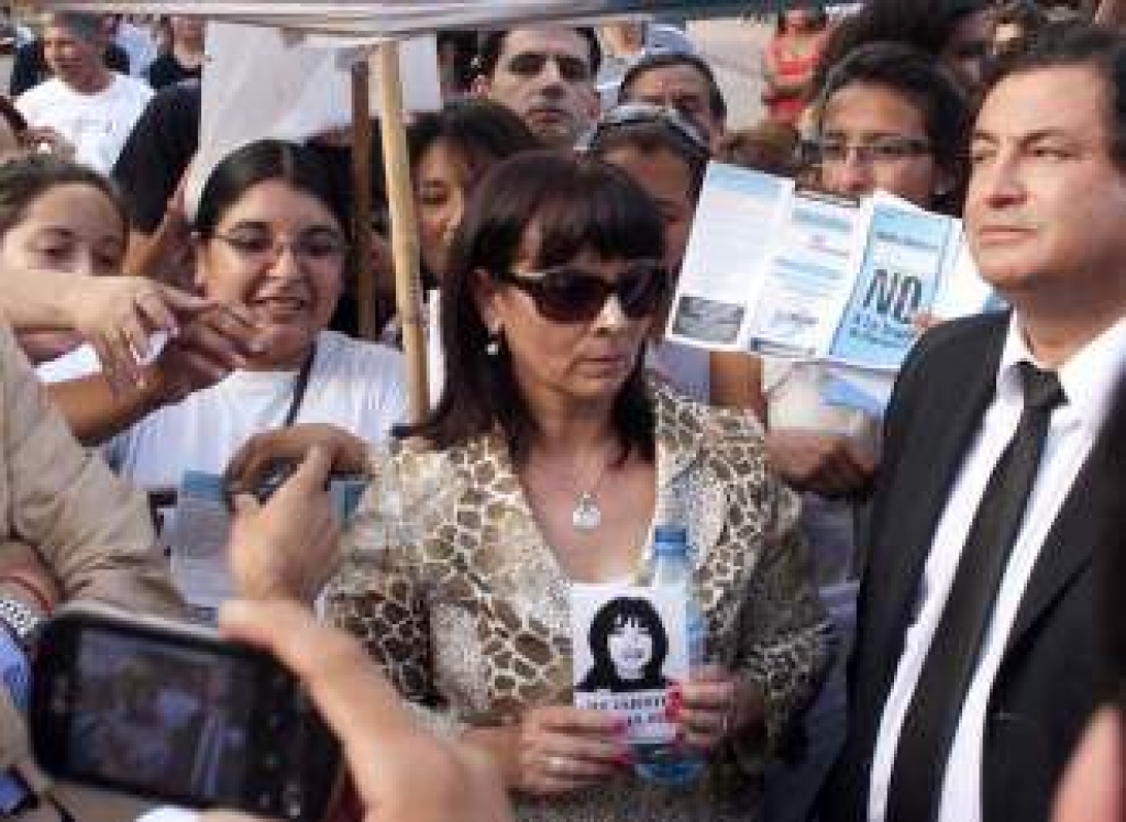 "Comiendo de los basureros": la lúgubre supuesta realidad de Marita Verón en Paraguay