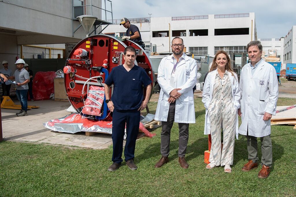 Llegó al Garrahan un dispositivo tecnológico para tratar el cáncer infantil