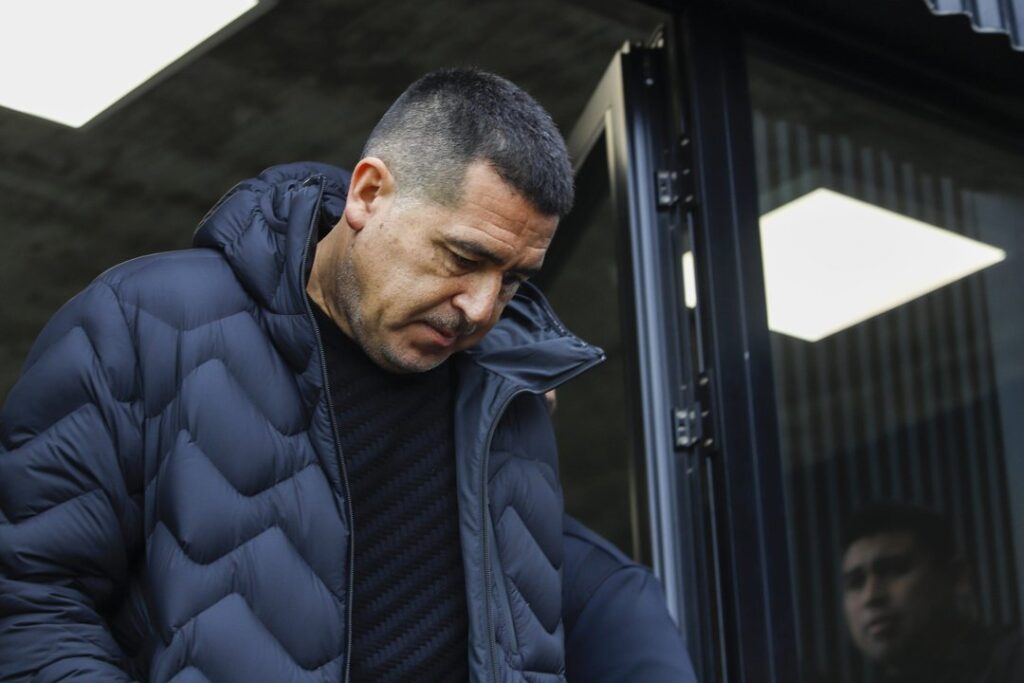 Riquelme reconoció que está “en deuda” con Boca por su presidencia