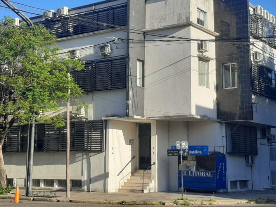 Dos detenidas por pegarle dos tiros en la cara y en un brazo a otra mujer