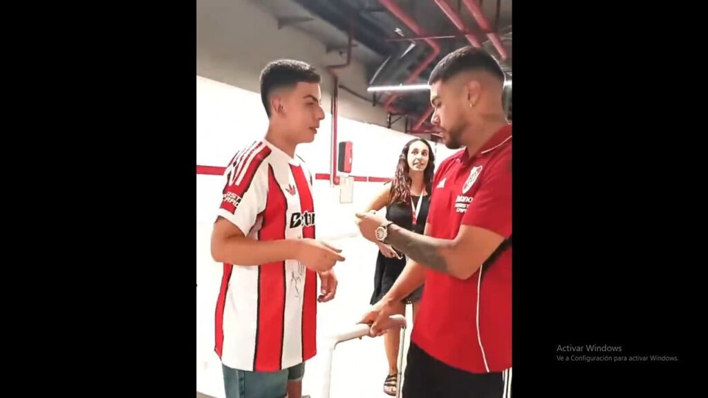 La bronca de los hinchas de River por el trato de Paulo Díaz con un hincha que cumplía 18 años y viajó desde San Juan para ver a los jugadores