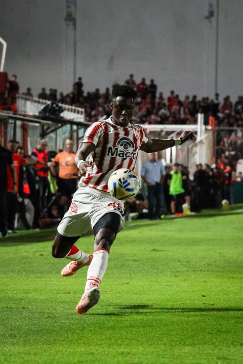 Instituto le ganó a Central Córdoba por 2-0 y sumó su primer triunfo en el Torneo Apertura 2026
