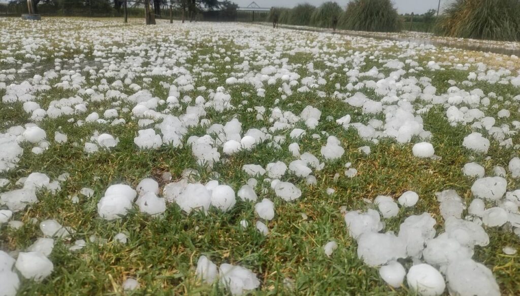 Alerta amarilla y naranja por tormentas con granizo: once provincias afectadas