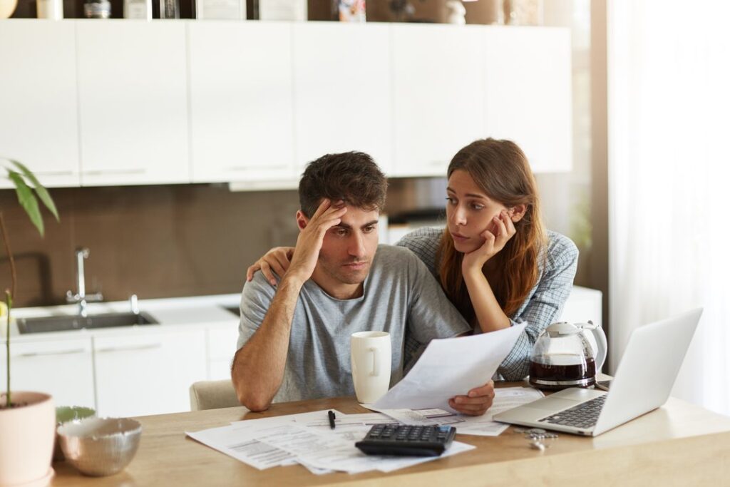 Alarma por la morosidad bancaria: más del 9% de las familias argentinas tiene problemas para pagar sus deudas
