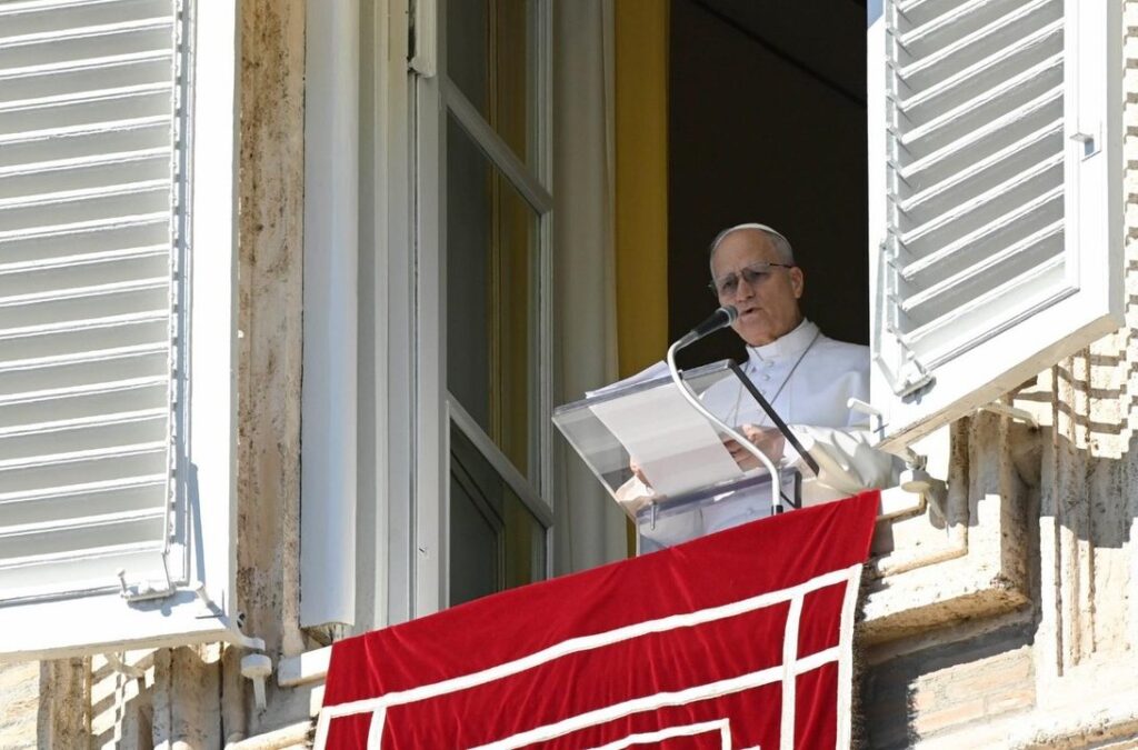 El papa León XIV advirtió que la riqueza y el poder son “pobres sucedáneos” de la alegría