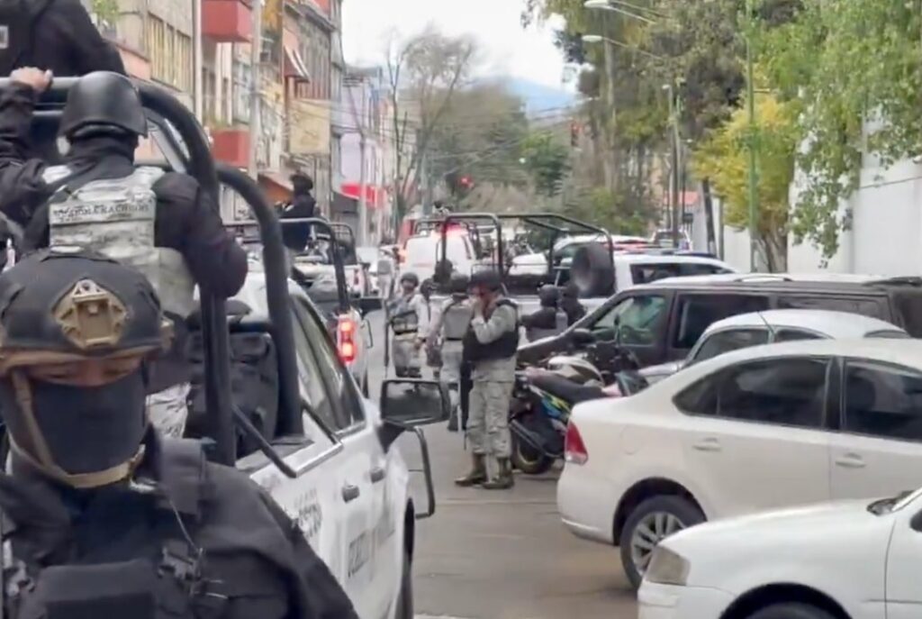Tensión en México: impresionante operativo de seguridad para recibir el cuerpo de “El Mencho”