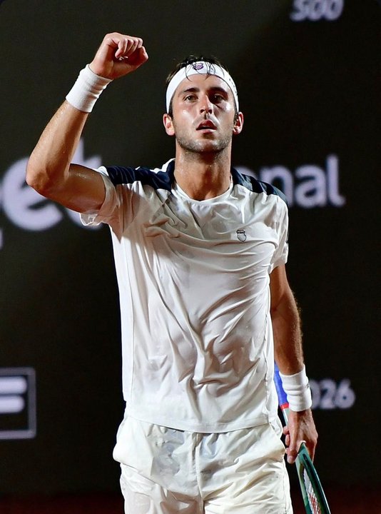 Tomás Etcheverry derrotó a Tabilo y es campeón del ATP 500 de Río