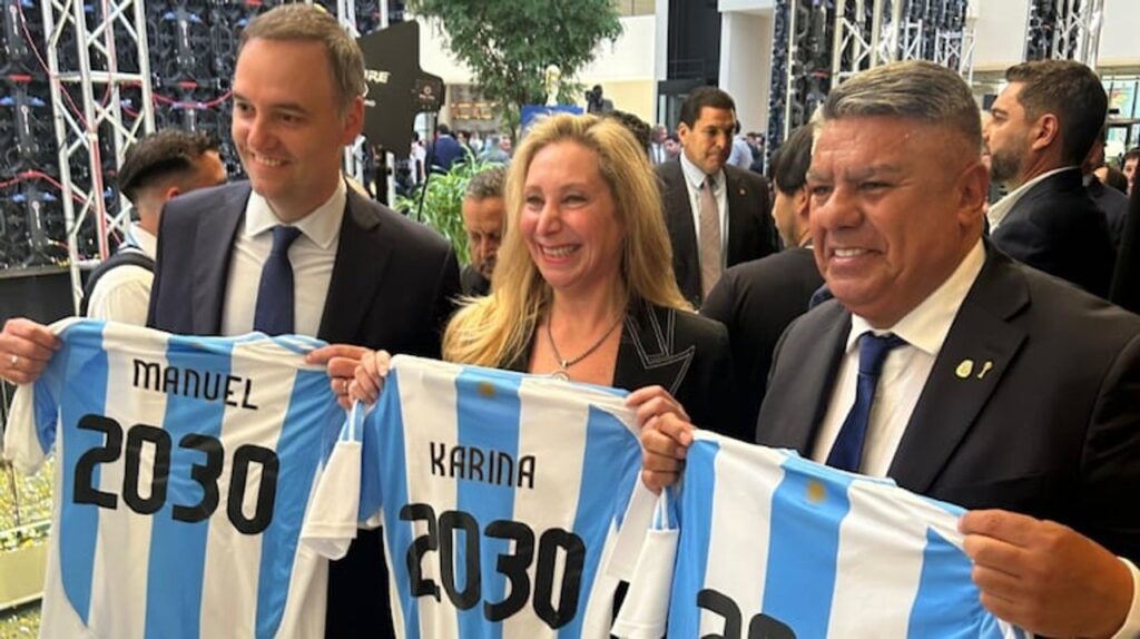 La AFA lanzó un paro por las denuncias de ARCA y el debate en redes apuntó directo a Tapia y Milei