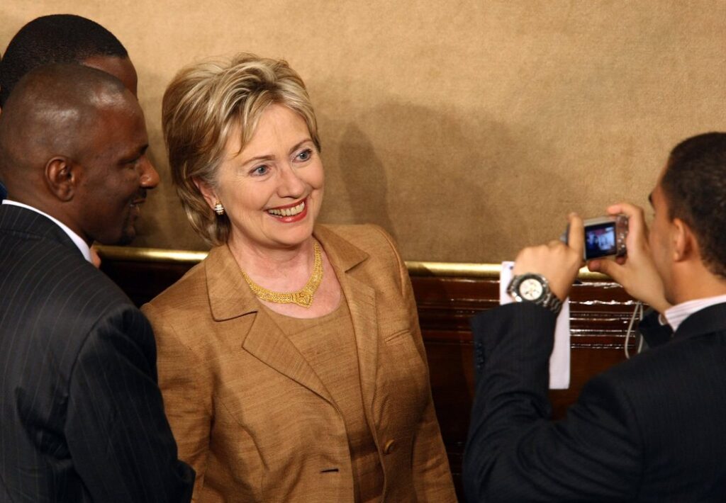Hillary Clinton declaró por el caso Jeffrey Epstein: “No tenemos nada que ocultar”